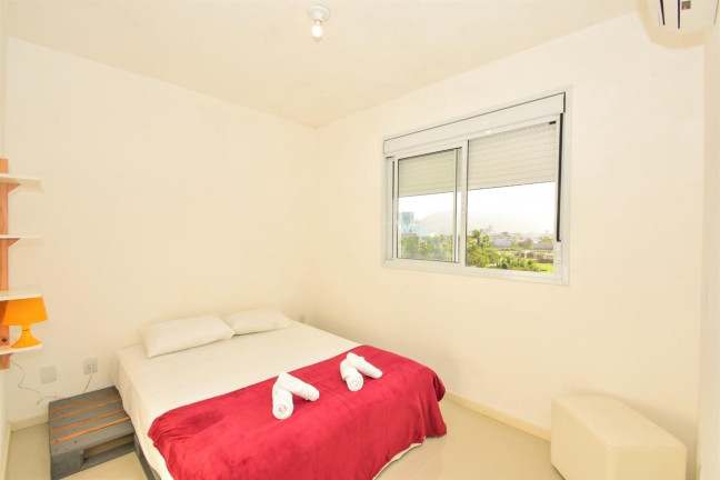 Imagem Apartamento com 2 Quartos à Venda, 65 m² em Canasvieiras - Florianópolis