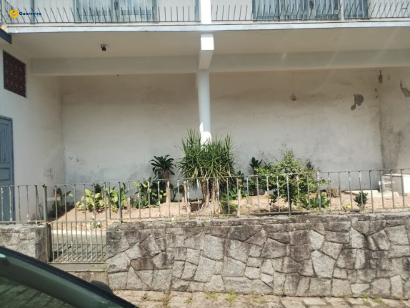 Imagem Casa com 3 Quartos à Venda, 307 m² em Centro - Florianópolis Imagem Casa com 3 Quartos à Venda, 307 m² em Centro - Florianópolis