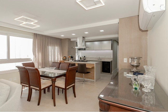 Imóvel com 3 Quartos à Venda, 93 m² em Petrópolis - Porto Alegre