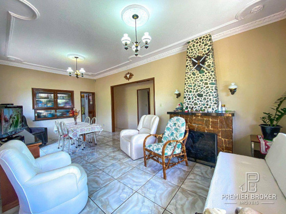 Imagem Casa com 5 Quartos à Venda, 290 m² em Vale Do Paraíso - Teresópolis Imagem Casa com 5 Quartos à Venda, 290 m² em Vale Do Paraíso - Teresópolis
