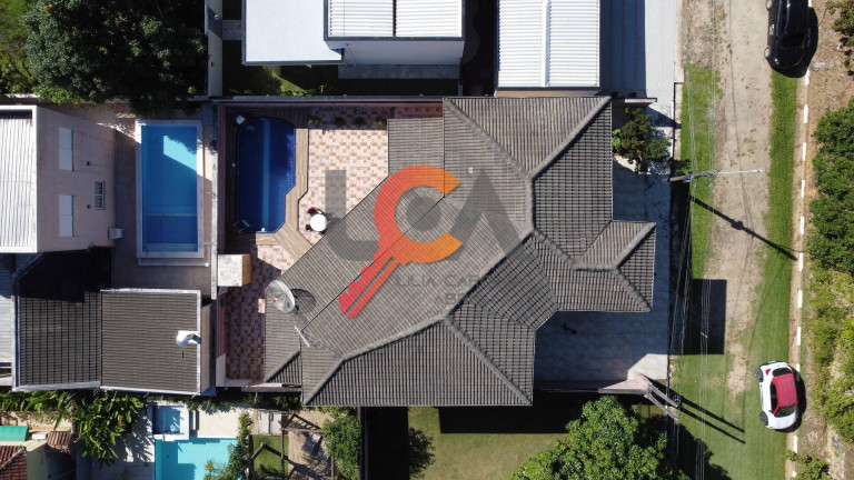 Imagem Sobrado com 3 Quartos à Venda, 240 m² em Martim De Sá - Caraguatatuba Imagem Sobrado com 3 Quartos à Venda, 240 m² em Martim De Sá - Caraguatatuba