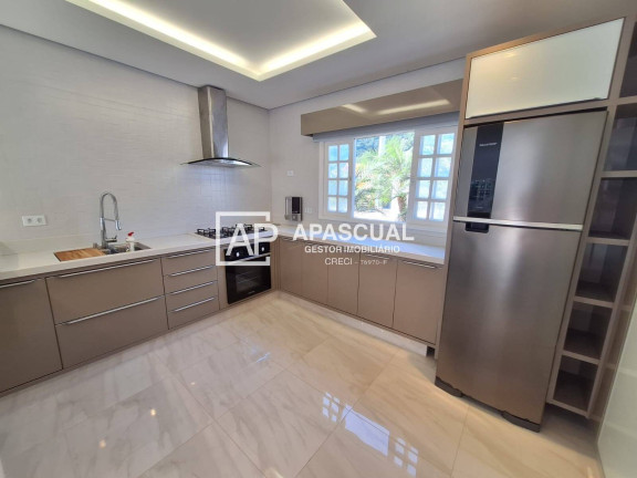 Imagem Casa com 3 Quartos à Venda, 220 m² em Mar Verde - Caraguatatuba Imagem Casa com 3 Quartos à Venda, 220 m² em Mar Verde - Caraguatatuba