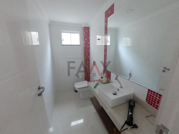 Imagem Casa com 3 Quartos à Venda, 272 m² em Alto Da Xv - Guarapuava