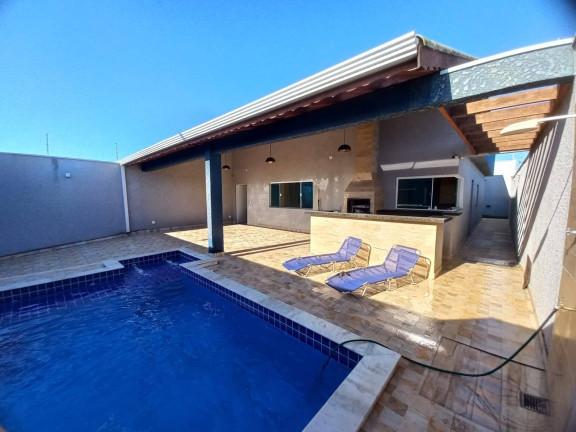 Imagem Casa com 1 Quarto à Venda, 178 m² em Estancia Flora Rica - Peruíbe