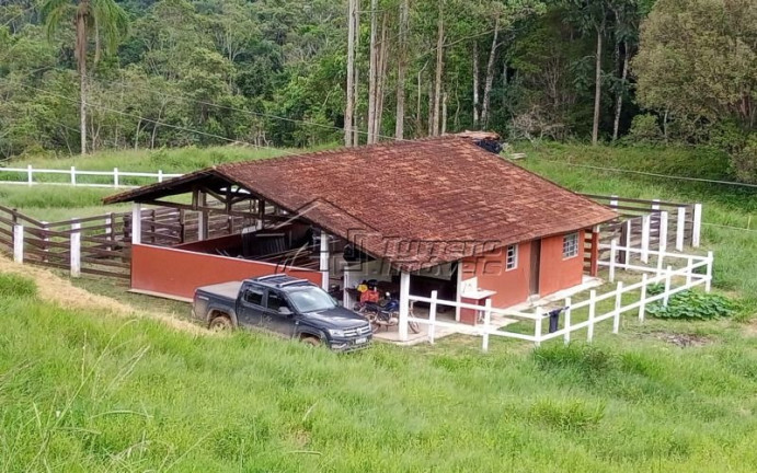 Imagem Imóvel com 3 Quartos à Venda, 200 m² em Zona Norte - São José Dos Campos Imagem Imóvel com 3 Quartos à Venda, 200 m² em Zona Norte - São José Dos Campos