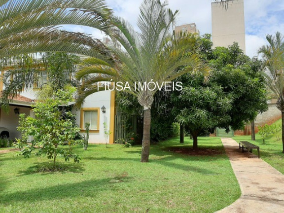 Sobrado com 4 Quartos à Venda,  em Jardim Botânico - Ribeirão Preto