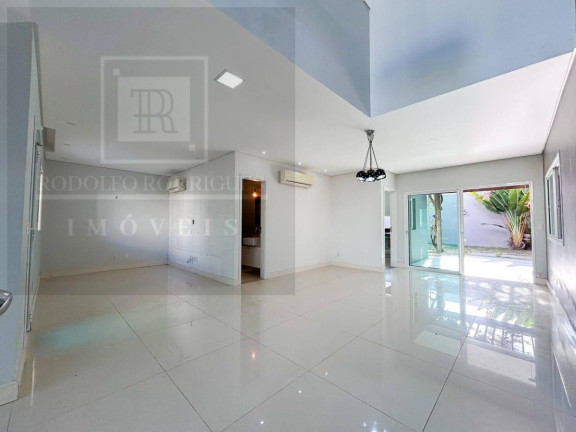 Imagem Casa de Condomínio com 4 Quartos à Venda, 200 m² em Coaçu - Eusébio Imagem Casa de Condomínio com 4 Quartos à Venda, 200 m² em Coaçu - Eusébio