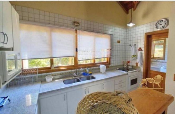 Imagem Casa com 5 Quartos para Temporada, 150 m² em Descansópolis - Campos Do Jordão