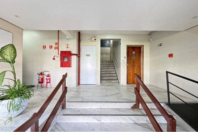 Imagem Apartamento com 2 Quartos à Venda, 62 m² em Menino Deus - Porto Alegre Imagem Apartamento com 2 Quartos à Venda, 62 m² em Menino Deus - Porto Alegre