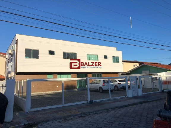 Imagem Apartamento com 2 Quartos à Venda, 59 m² em Carianos - Florianópolis