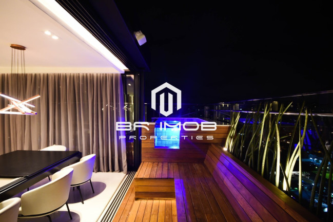 Imagem Imóvel com 3 Quartos à Venda, 180 m² em Vila Nova Conceição - São Paulo