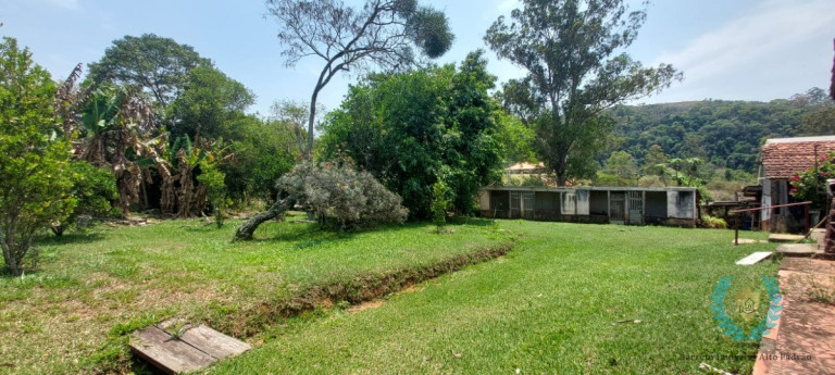 Imagem Chácara com 2 Quartos à Venda, 150 m² em Recanto Das Acácias - São Roque Imagem Chácara com 2 Quartos à Venda, 150 m² em Recanto Das Acácias - São Roque