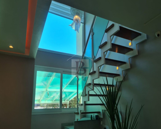Imagem Casa com 4 Quartos à Venda, 242 m² em Camboinhas - Niterói