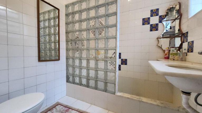 Imagem Casa com 5 Quartos à Venda, 550 m² em Cruzeiro - Teresópolis