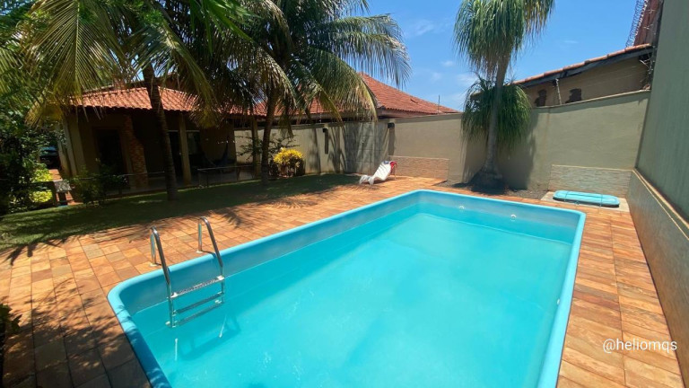 Imagem Casa com 3 Quartos à Venda, 110 m² em Jardim Bela Vista - Campo Grande