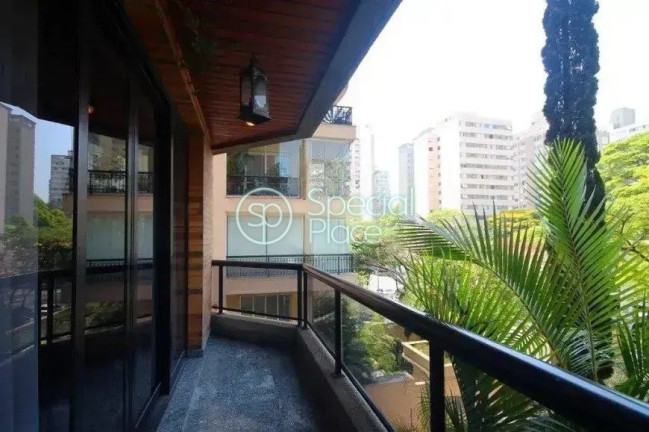 Apartamento com 4 Quartos à Venda, 230 m² em Moema Pássaros - São Paulo