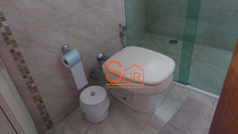 Imagem Sobrado com 4 Quartos à Venda, 243 m² em Parque Jaçatuba - Santo André