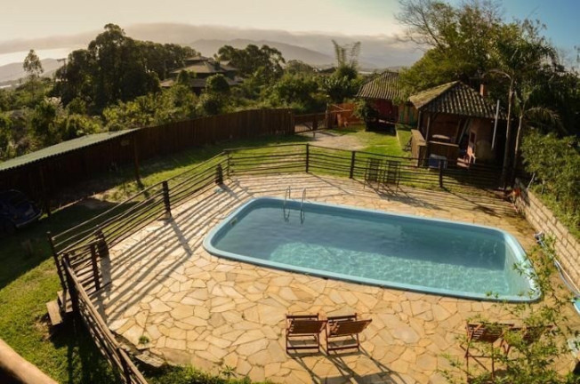 Imagem Imóvel com 10 Quartos à Venda, 650 m² em Praia Do Rosa - Imbituba Imagem Imóvel com 10 Quartos à Venda, 650 m² em Praia Do Rosa - Imbituba