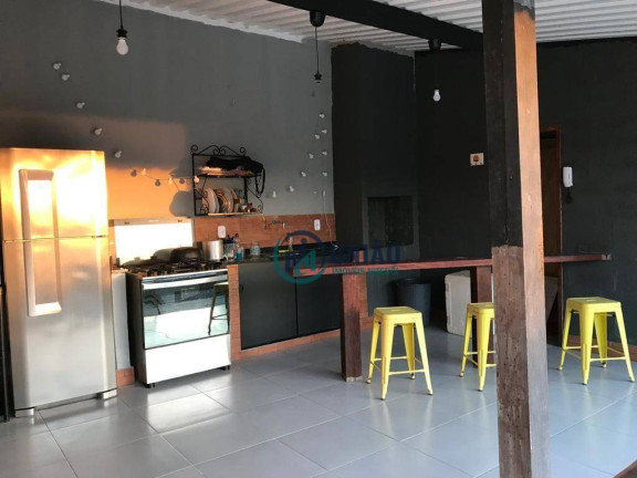 Casa com 5 Quartos à Venda, 400 m² em Itaipu - Niterói