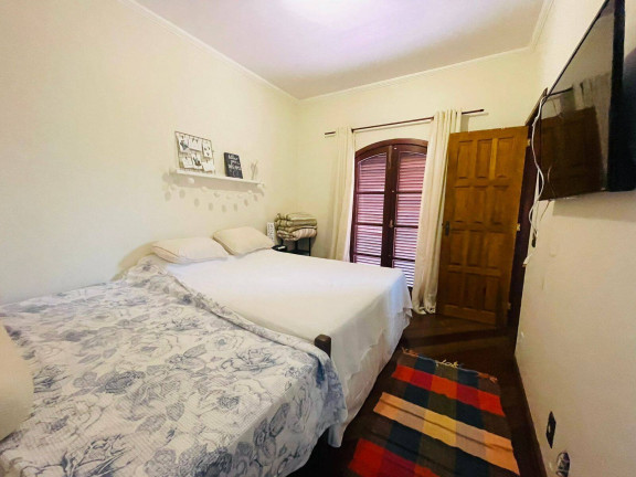 Imagem Casa com 4 Quartos à Venda,  em Albuquerque - Teresópolis