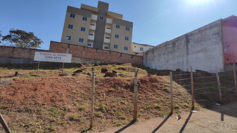 Imagem Terreno à Venda, 1.200 m² em Cabral - Contagem Imagem Terreno à Venda, 1.200 m² em Cabral - Contagem
