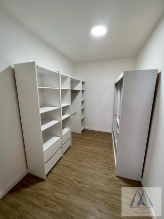 Imagem Casa de Condomínio com 3 Quartos à Venda, 240 m² em Botujuru - Mogi Das Cruzes Imagem Casa de Condomínio com 3 Quartos à Venda, 240 m² em Botujuru - Mogi Das Cruzes