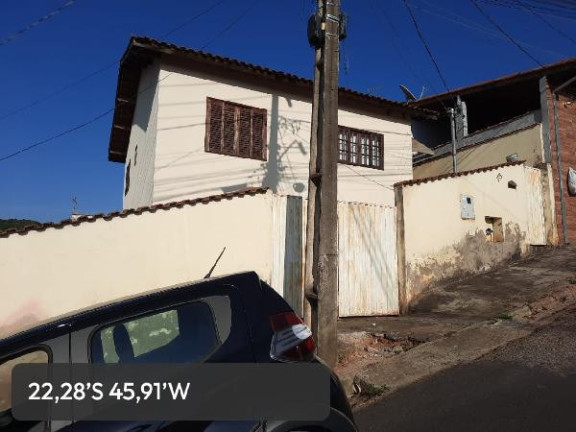 Casa com 2 Quartos à Venda, 240 m² em Aeroporto Jatoba - Pouso Alegre