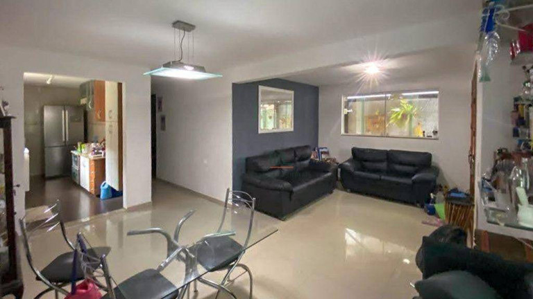 Imagem Casa com 4 Quartos à Venda, 219 m² em Pendotiba - Niterói