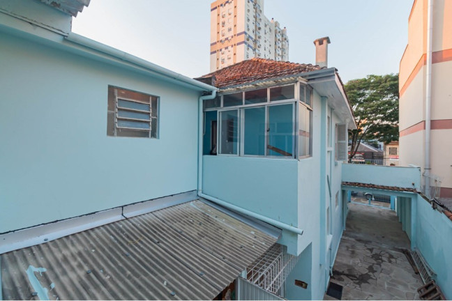 Imagem Casa com 6 Quartos à Venda, 190 m² em Santana - Porto Alegre