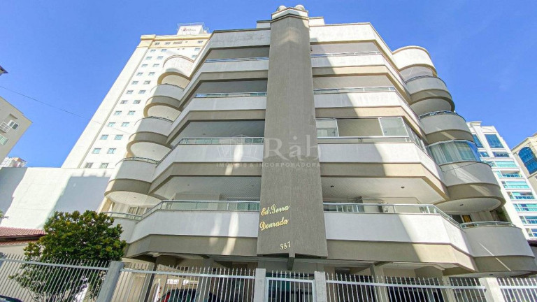 Imagem Apartamento com 2 Quartos à Venda, 97 m² em Meia Praia - Itapema Imagem Apartamento com 2 Quartos à Venda, 97 m² em Meia Praia - Itapema