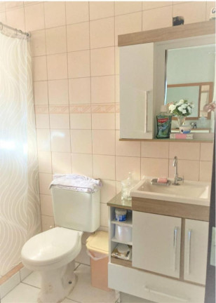 Imagem Sobrado com 2 Quartos à Venda, 500 m² em Glória - Porto Alegre