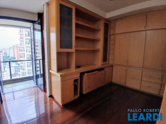 Imagem Apartamento com 4 Quartos à Venda, 269 m² em Vila Bastos - Santo André Imagem Apartamento com 4 Quartos à Venda, 269 m² em Vila Bastos - Santo André
