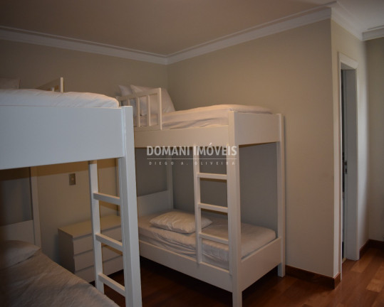 Imagem Casa com 6 Quartos à Venda, 980 m² em Região De Capivari - Campos Do Jordão