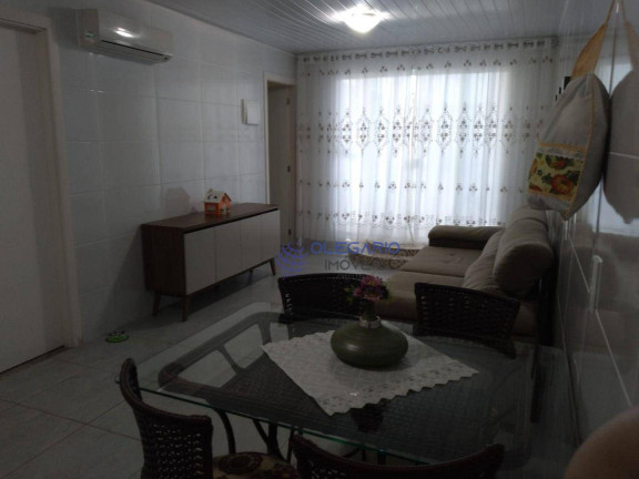 Imagem Casa com 5 Quartos à Venda, 280 m² em Praia De Armação Do Itapocorói - Penha