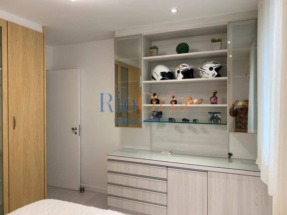 Imagem Apartamento com 4 Quartos à Venda, 167 m² em Barra Da Tijuca - Rio De Janeiro