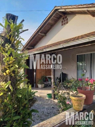 Imagem Casa com 3 Quartos à Venda, 50 m² em Salinas - Balneário Barra Do Sul Imagem Casa com 3 Quartos à Venda, 50 m² em Salinas - Balneário Barra Do Sul