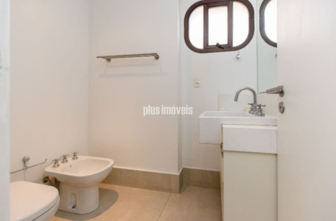 Imagem Apartamento com 3 Quartos à Venda, 120 m² em Moema - São Paulo Imagem Apartamento com 3 Quartos à Venda, 120 m² em Moema - São Paulo