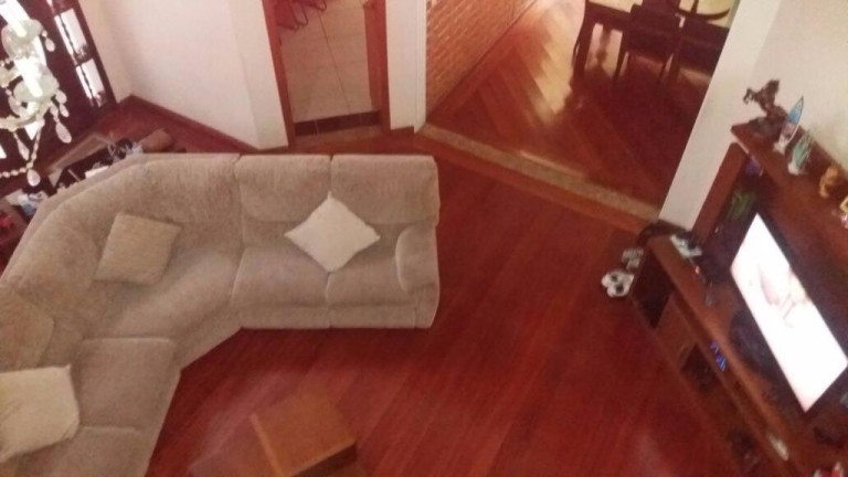 Imagem Sobrado com 4 Quartos à Venda, 375 m² em Jardim Realce - Suzano Imagem Sobrado com 4 Quartos à Venda, 375 m² em Jardim Realce - Suzano