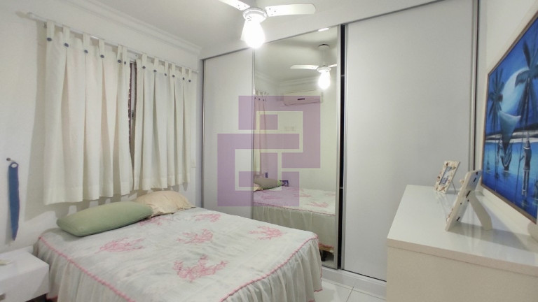 Imagem Cobertura com 3 Quartos à Venda, 160 m² em Enseada - Guarujá