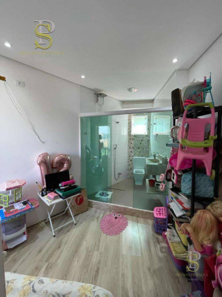 Imagem Casa com 3 Quartos à Venda, 180 m² em Terra Preta - Mairiporã Imagem Casa com 3 Quartos à Venda, 180 m² em Terra Preta - Mairiporã