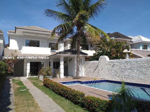 Imagem Casa com 4 Quartos à Venda, 260 m² em Rio De Janeiro Imagem Casa com 4 Quartos à Venda, 260 m² em Rio De Janeiro