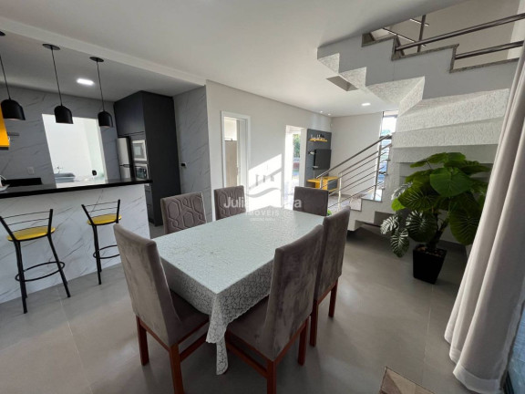 Imagem Sobrado com 3 Quartos à Venda, 176 m² em Sai Mirim - Itapoá