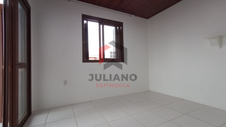 Imagem Casa com 2 Quartos à Venda, 75 m² em Hípica - Porto Alegre