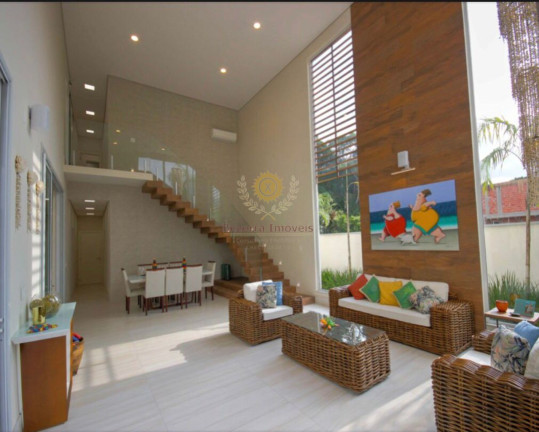Imagem Sobrado com 6 Quartos à Venda, 531 m² em Centro - Bertioga
