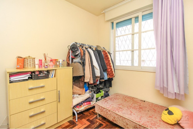 Imagem Imóvel com 3 Quartos à Venda, 82 m² em Teresópolis - Porto Alegre