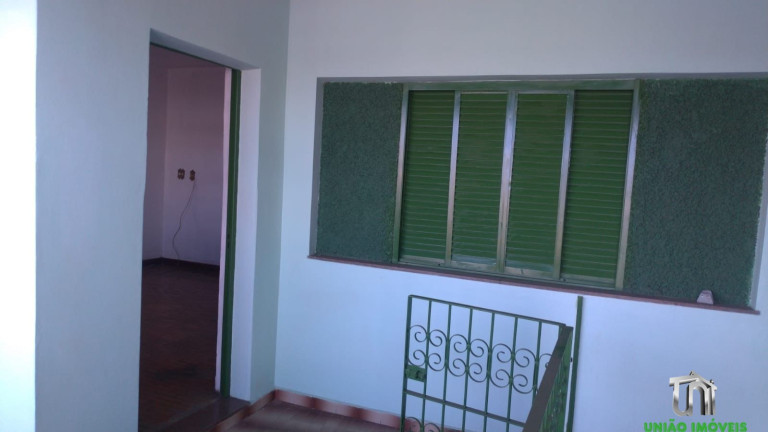 Imagem Casa com 4 Quartos à Venda, 210 m² em Jardim São Cristóvão - Bragança Paulista Imagem Casa com 4 Quartos à Venda, 210 m² em Jardim São Cristóvão - Bragança Paulista