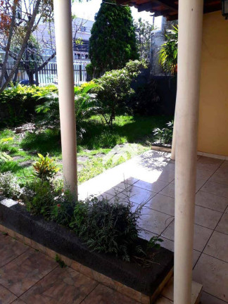 Imagem Casa com 3 Quartos à Venda, 150 m² em Olaria - Vila Velha Imagem Casa com 3 Quartos à Venda, 150 m² em Olaria - Vila Velha