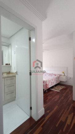 Imagem Casa com 4 Quartos à Venda, 198 m² em Jardim Itu - Porto Alegre