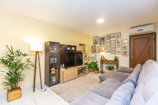 Imagem Casa com 3 Quartos à Venda, 390 m² em Roça Grande - Colombo