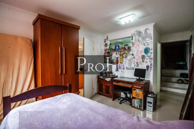 Imagem Casa com 4 Quartos à Venda, 222 m² em Vila Vitória - Santo André Imagem Casa com 4 Quartos à Venda, 222 m² em Vila Vitória - Santo André